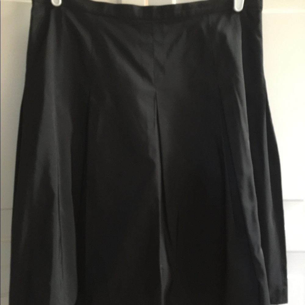 Isaac Mizrahi silk blend box-pleat A-line skirt
